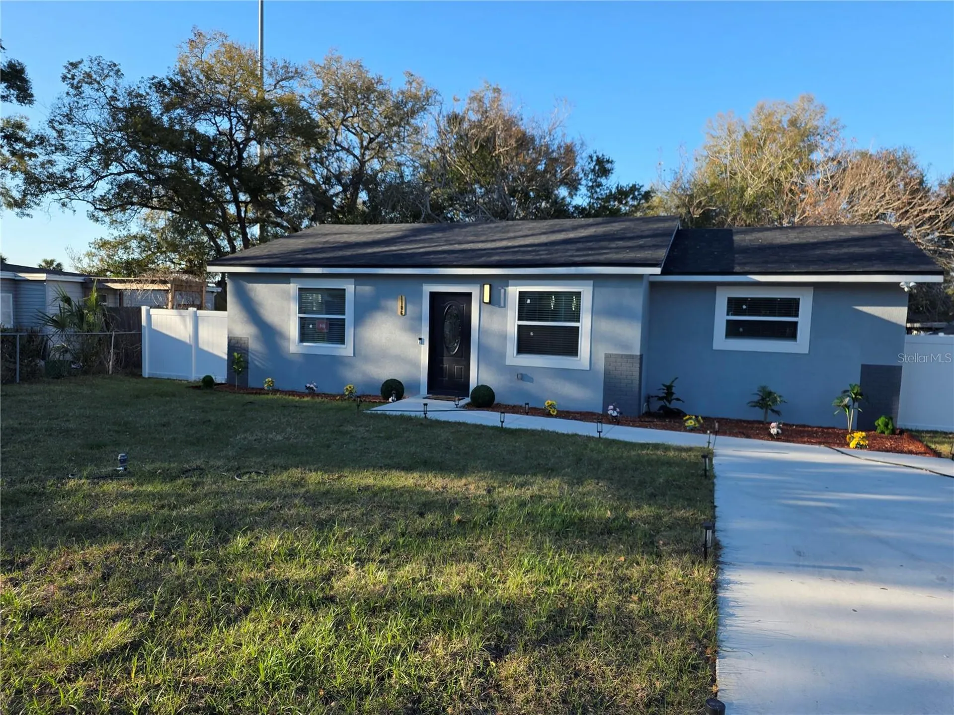1106 Valencia Road Plant City FL 33563