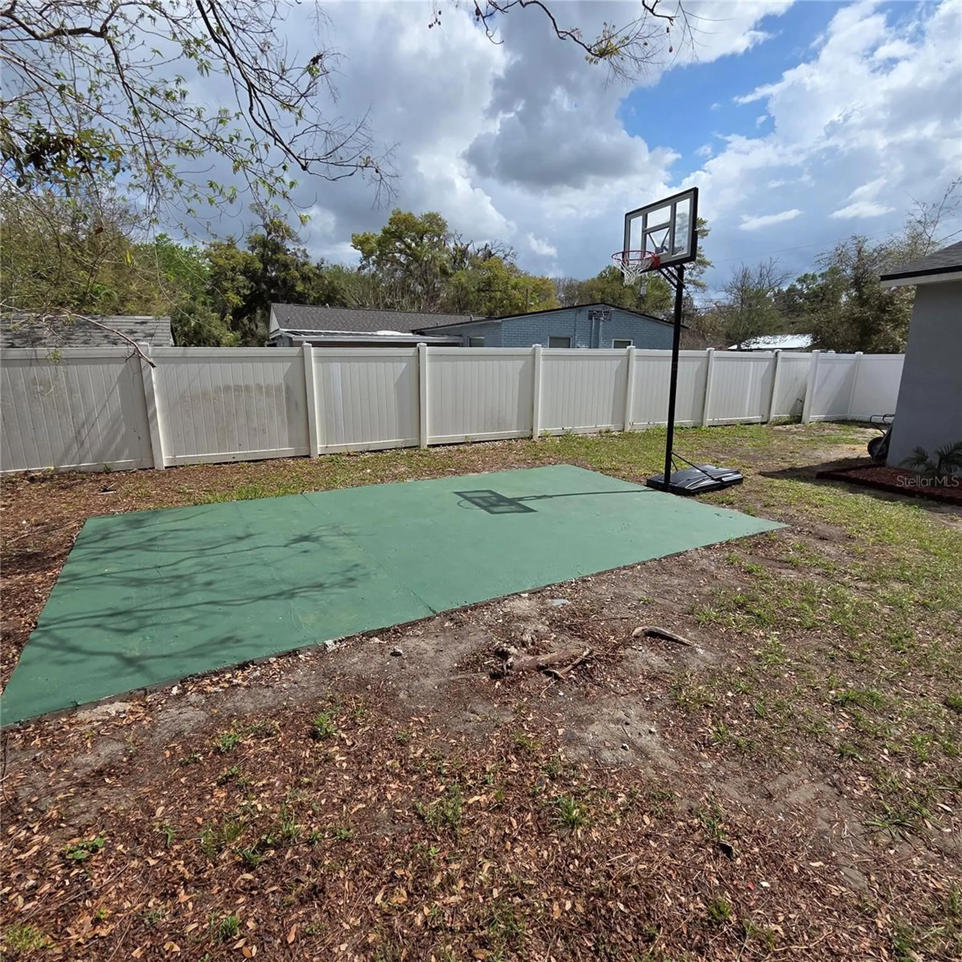 1106 Valencia Road Plant City FL 33563