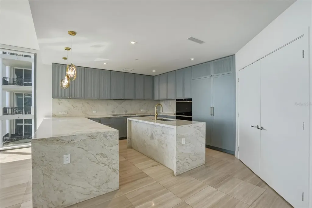 3101 Bayshore Boulevard Tampa FL 33629