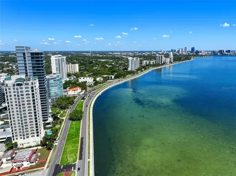 3101 Bayshore Boulevard Tampa FL 33629