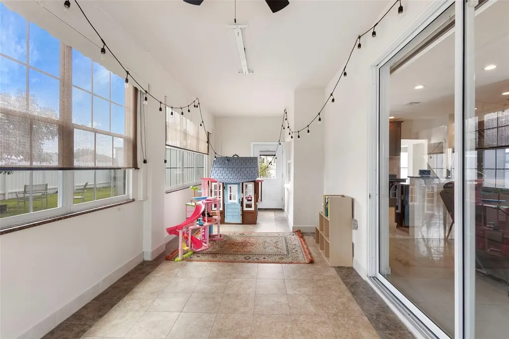 2697 Star Grass Circle Kissimmee FL 34746