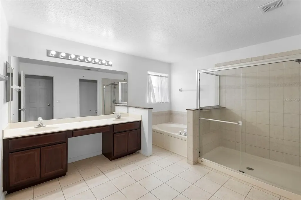 2697 Star Grass Circle Kissimmee FL 34746