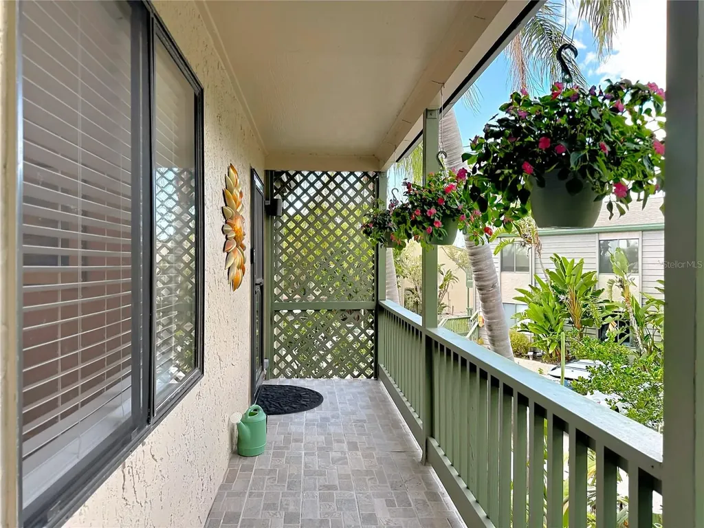 1510 Pelican Point Drive Sarasota FL 34231