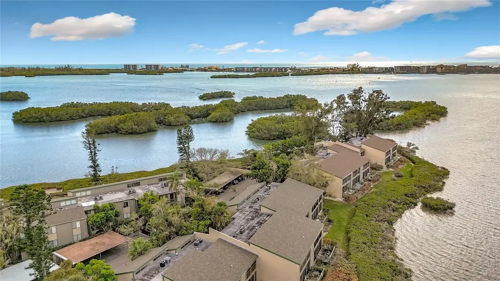 1510 Pelican Point Drive Sarasota FL 34231