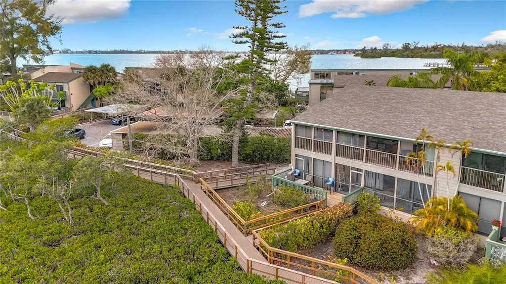 1510 Pelican Point Drive Sarasota FL 34231