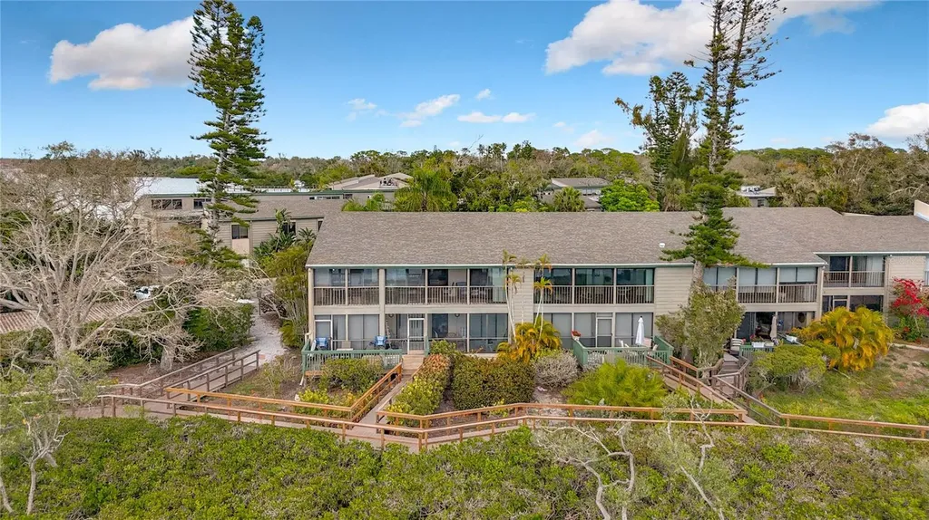 1510 Pelican Point Drive Sarasota FL 34231