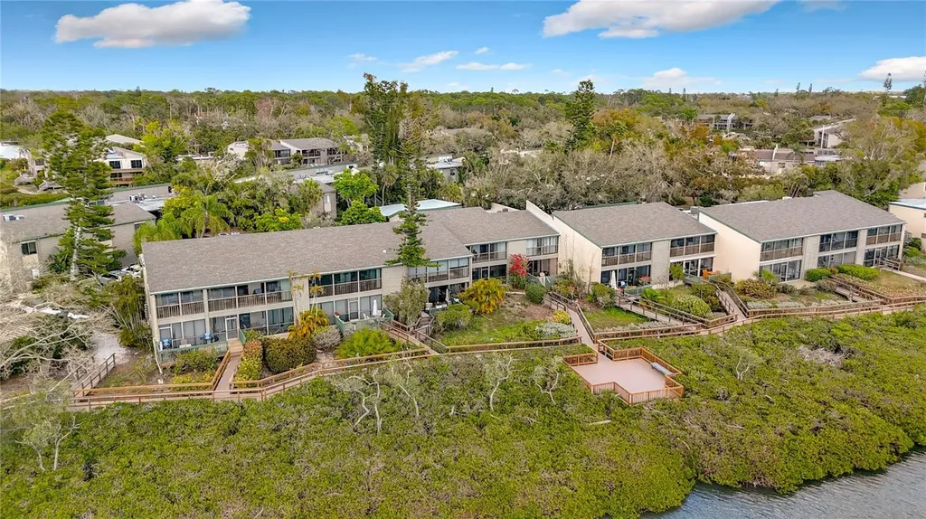 1510 Pelican Point Drive Sarasota FL 34231