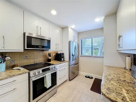 1510 Pelican Point Drive Sarasota FL 34231