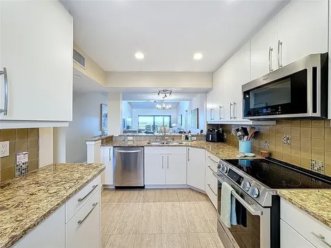 1510 Pelican Point Drive Sarasota FL 34231