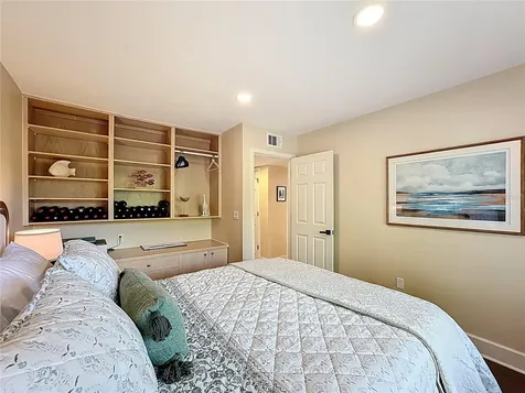 1510 Pelican Point Drive Sarasota FL 34231