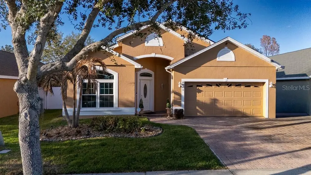 8915 Victoria Isle Place Orlando FL 32829