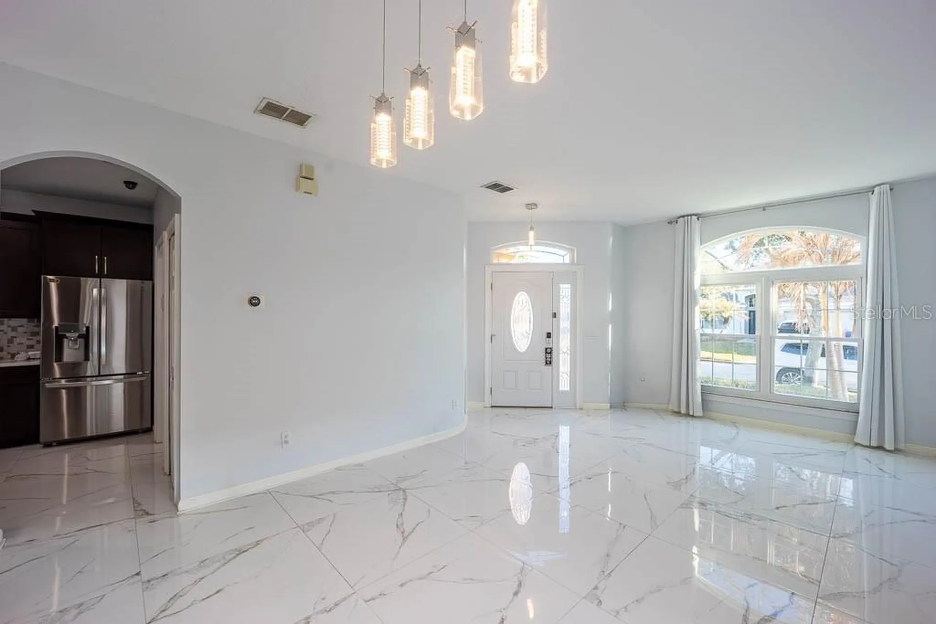 8915 Victoria Isle Place Orlando FL 32829