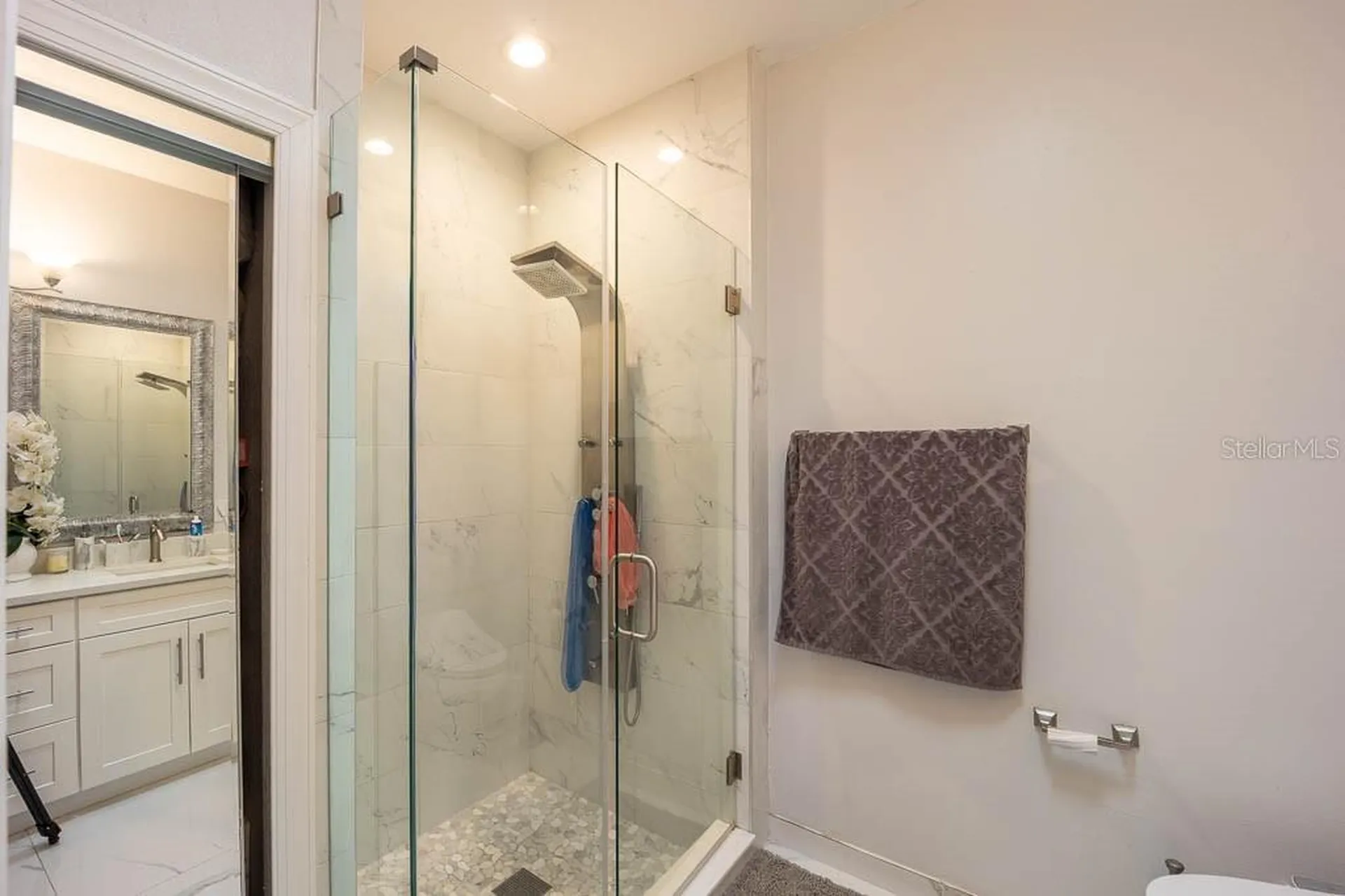 8915 Victoria Isle Place Orlando FL 32829
