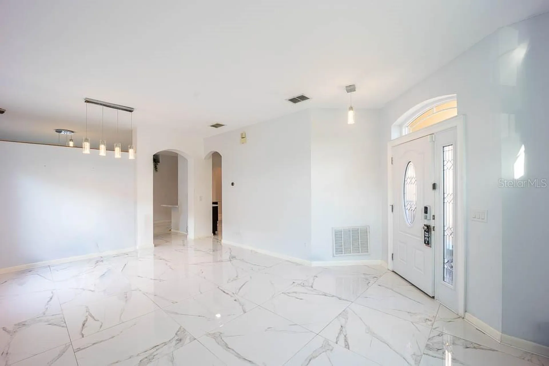 8915 Victoria Isle Place Orlando FL 32829