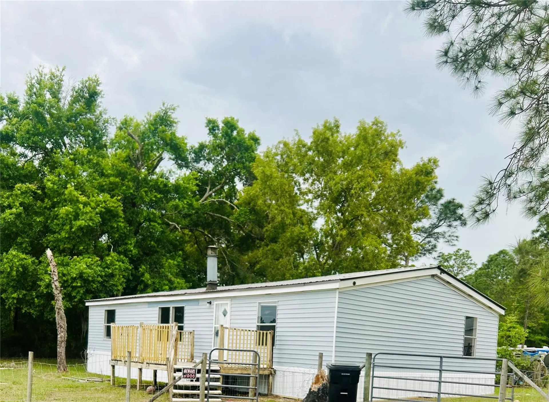 350 Ishie Avenue Bronson FL 32621