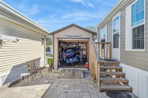 38 Citrus Ridge Drive Davenport FL 33837