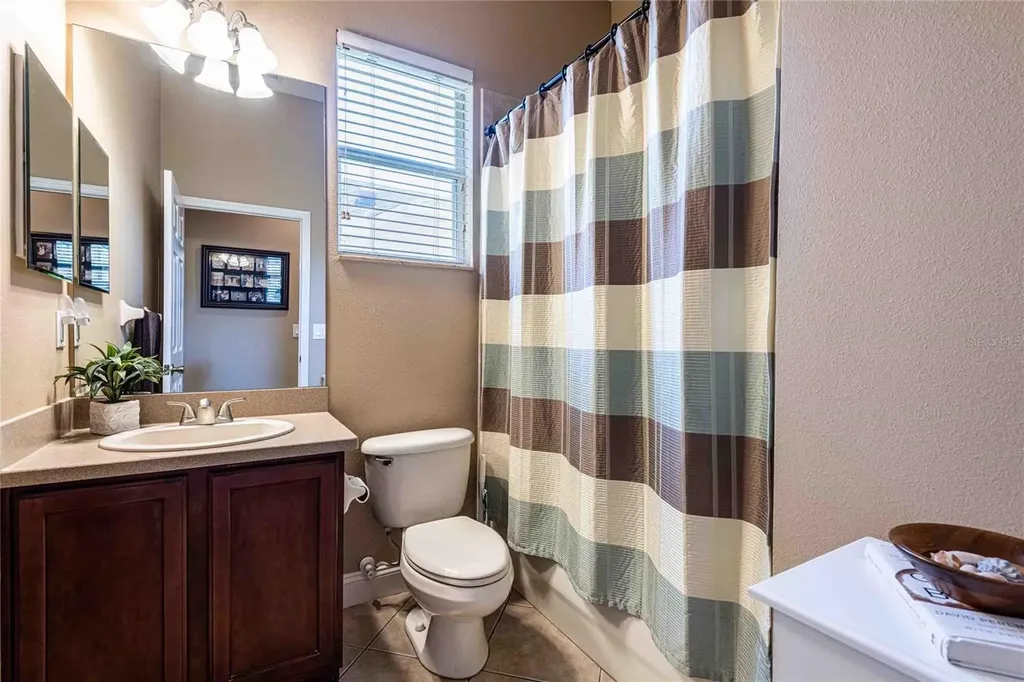 2821 Devonoak Boulevard Land O Lakes FL 34638