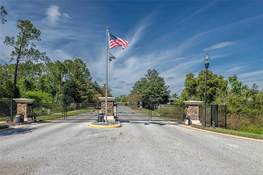 2821 Devonoak Boulevard Land O Lakes FL 34638