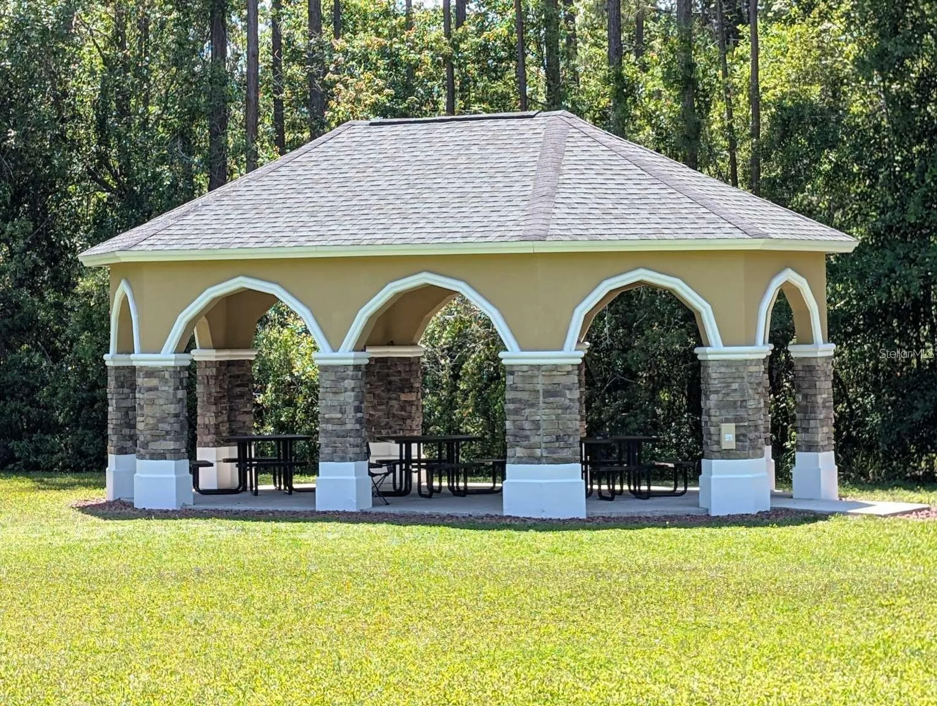 2821 Devonoak Boulevard Land O Lakes FL 34638