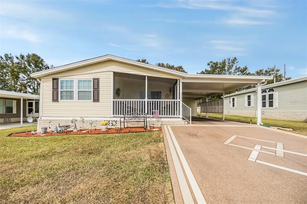 37443 Gill Avenue Zephyrhills FL 33541