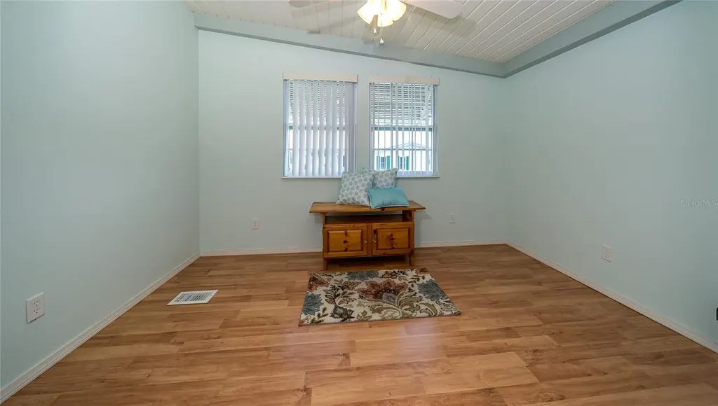37443 Gill Avenue Zephyrhills FL 33541