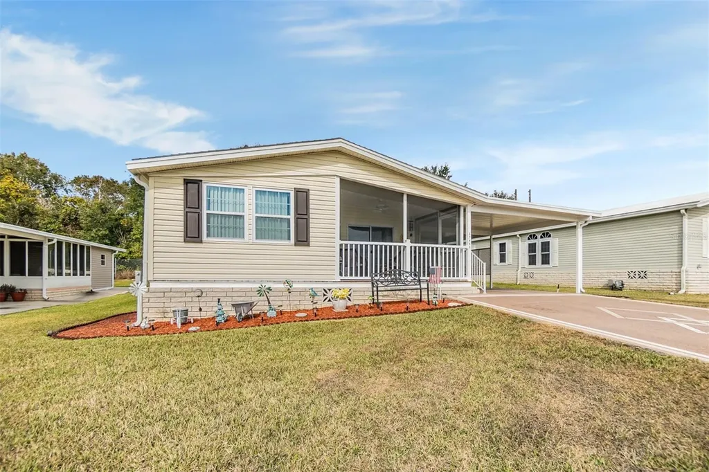 37443 Gill Avenue Zephyrhills FL 33541