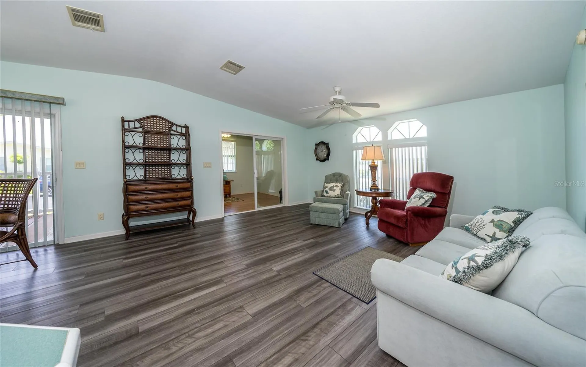 37443 Gill Avenue Zephyrhills FL 33541