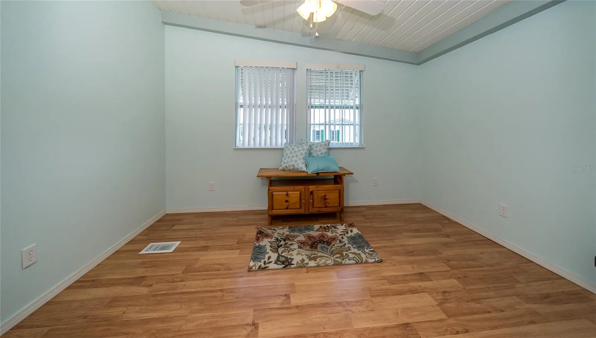37443 Gill Avenue Zephyrhills FL 33541