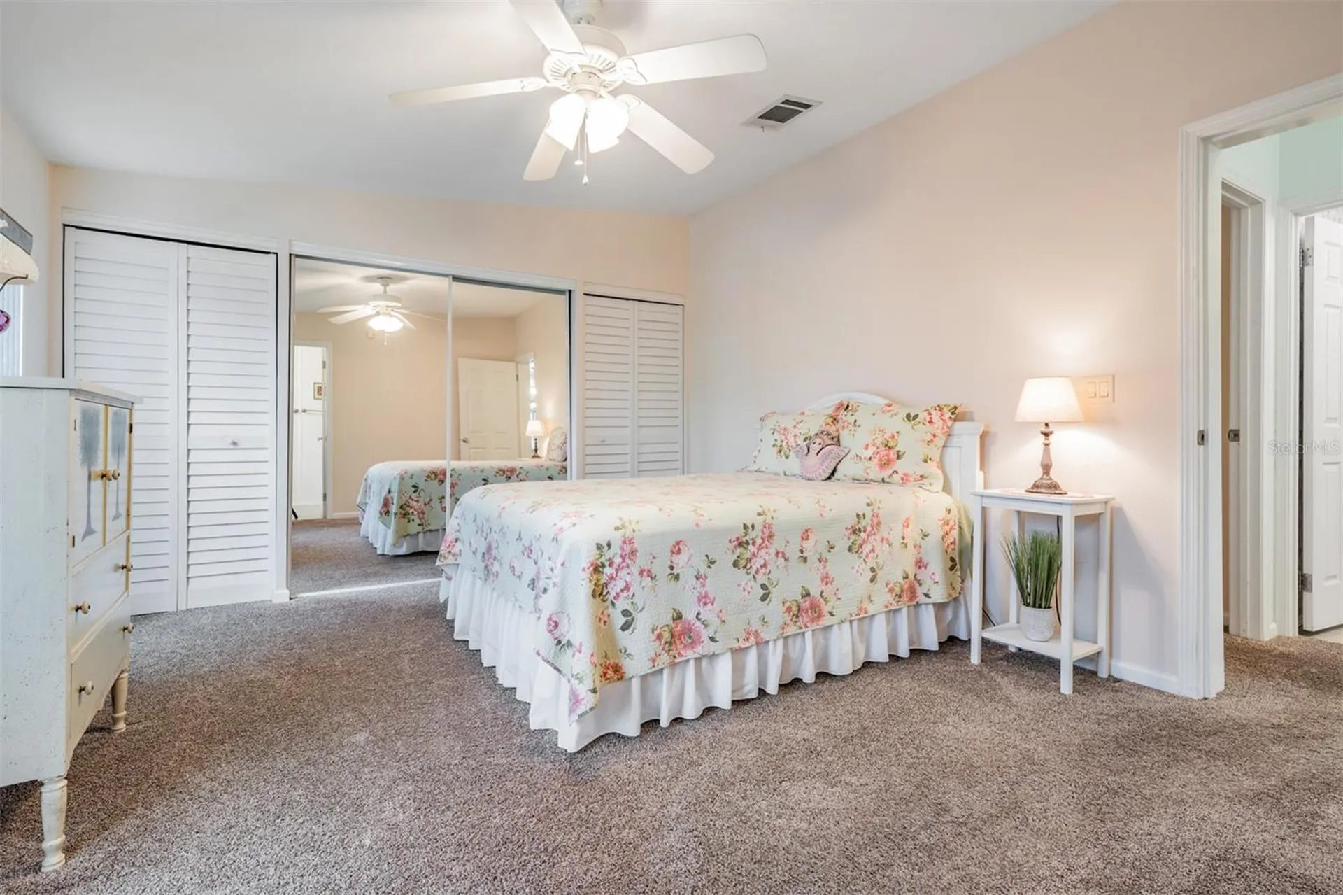 37443 Gill Avenue Zephyrhills FL 33541