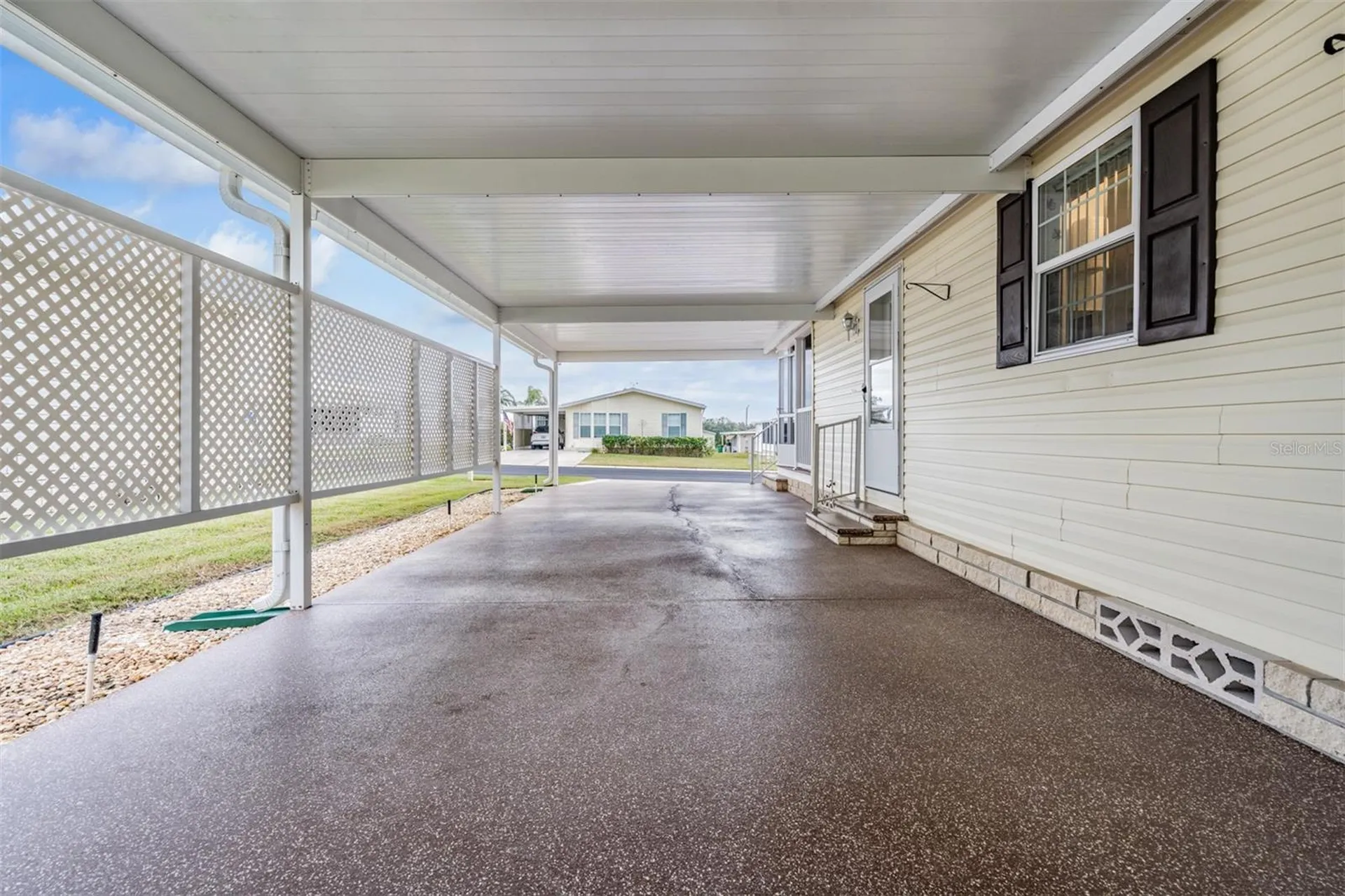 37443 Gill Avenue Zephyrhills FL 33541