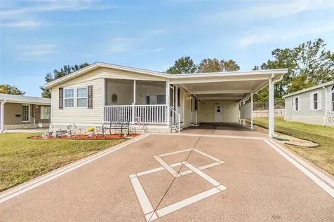 37443 Gill Avenue Zephyrhills FL 33541