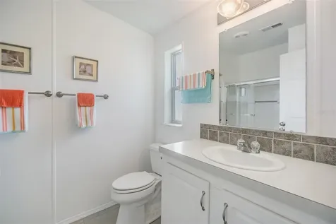 37443 Gill Avenue Zephyrhills FL 33541