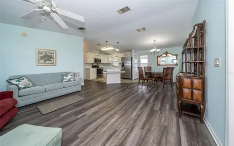 37443 Gill Avenue Zephyrhills FL 33541