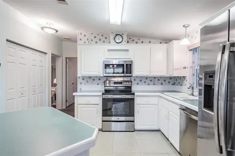 37443 Gill Avenue Zephyrhills FL 33541