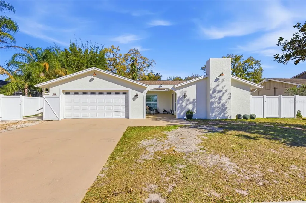 6415 Windwood Court Tampa FL 33634