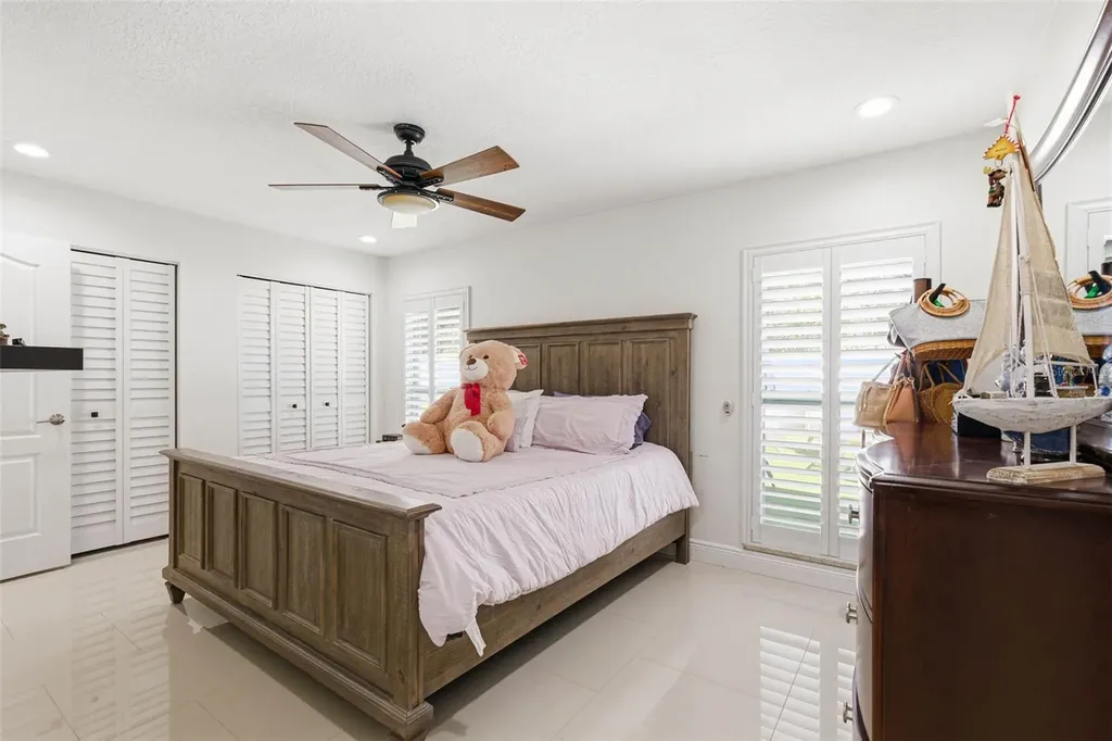 6415 Windwood Court Tampa FL 33634