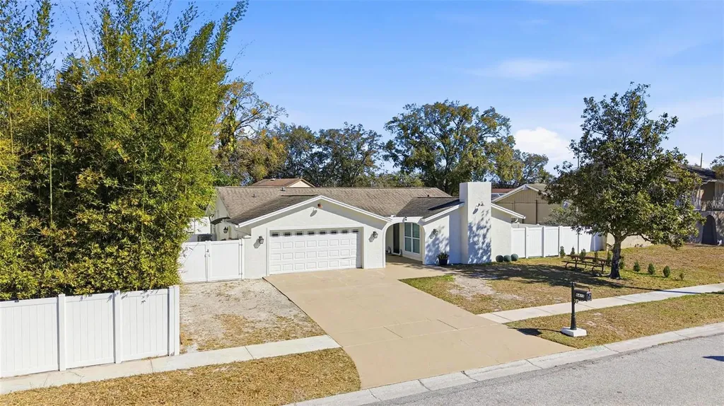 6415 Windwood Court Tampa FL 33634