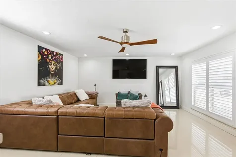 6415 Windwood Court Tampa FL 33634