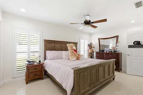 6415 Windwood Court Tampa FL 33634