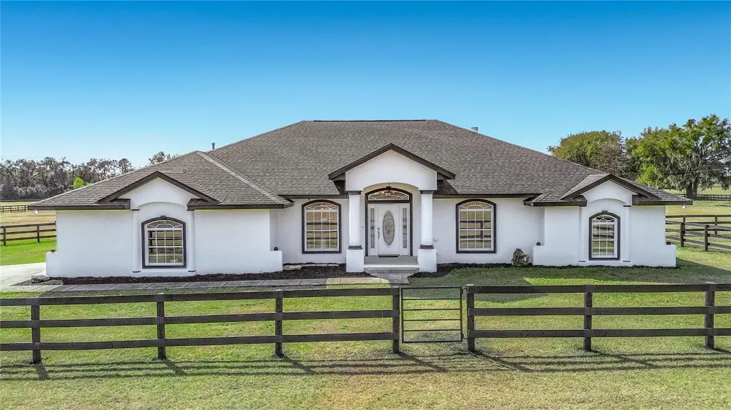 780 NE 100th Street Ocala FL 34479