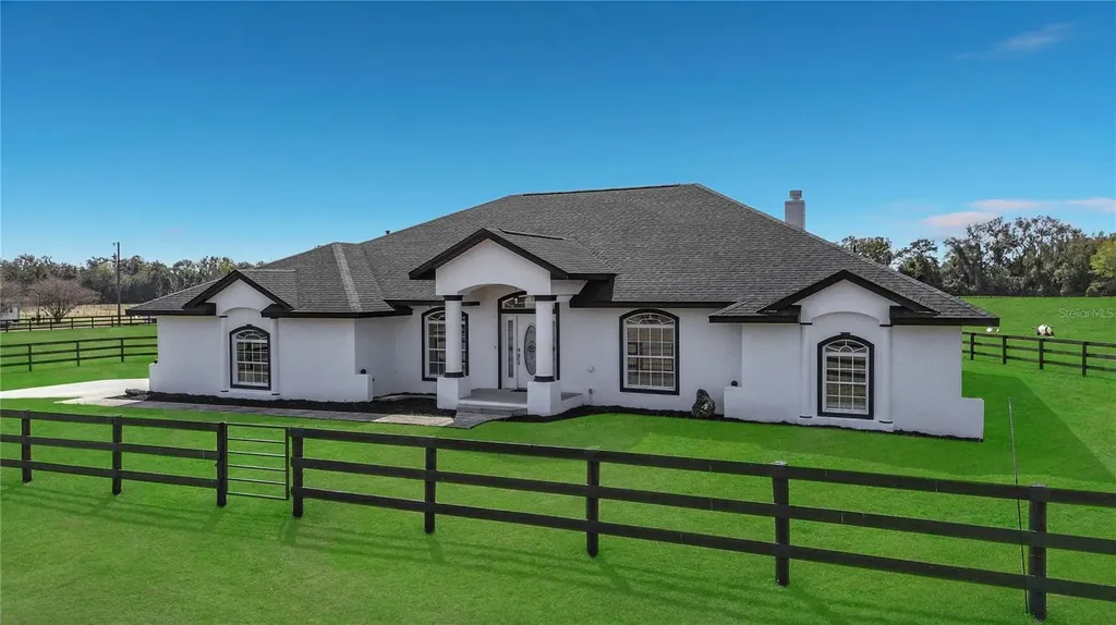 780 NE 100th Street Ocala FL 34479