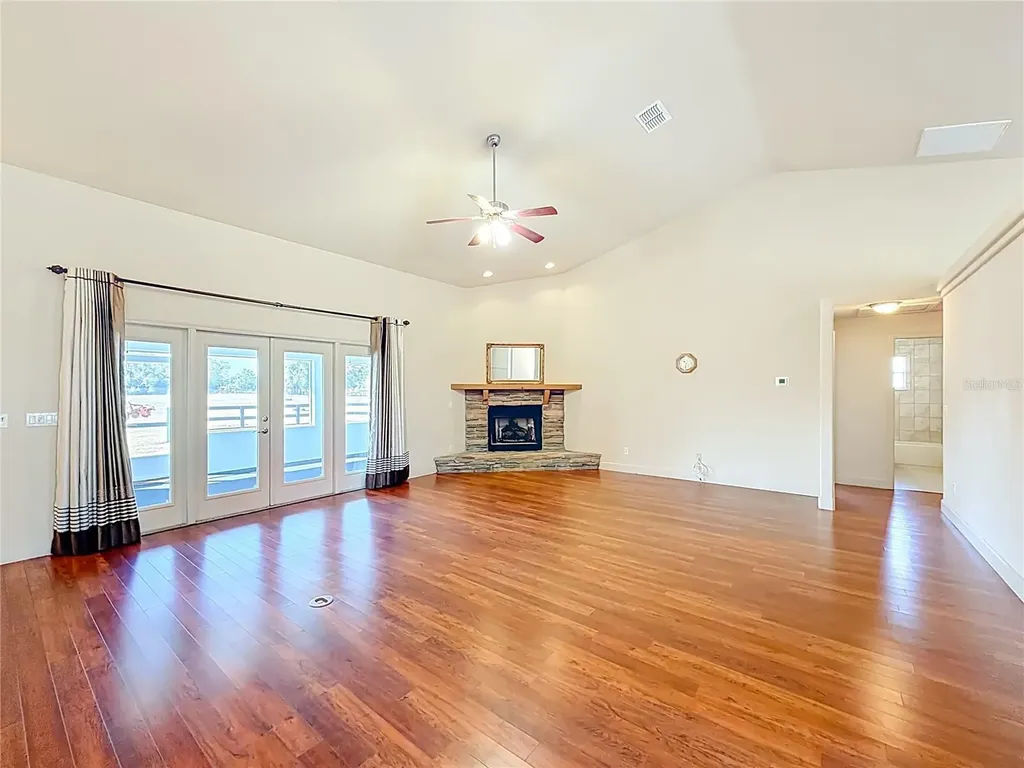 780 NE 100th Street Ocala FL 34479