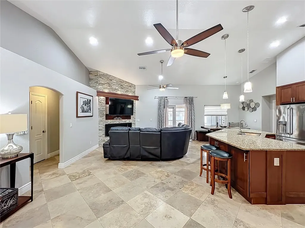 723 Sunburst Cove Lane Winter Garden FL 34787