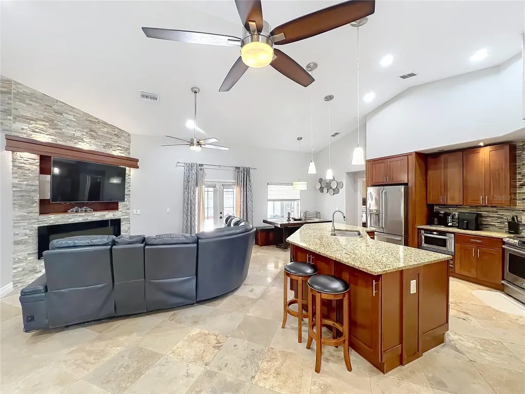 723 Sunburst Cove Lane Winter Garden FL 34787