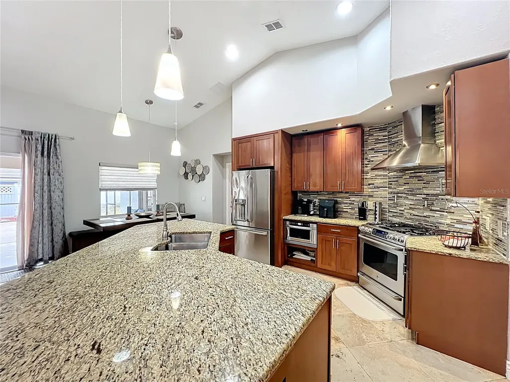 723 Sunburst Cove Lane Winter Garden FL 34787
