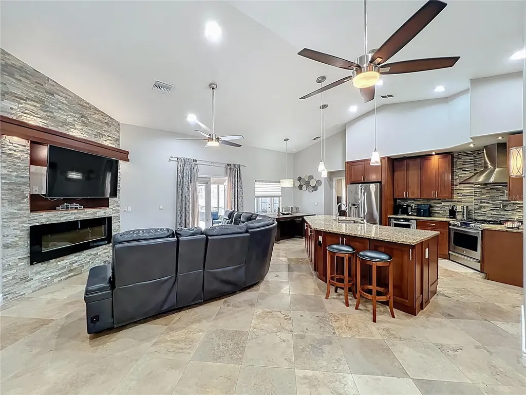 723 Sunburst Cove Lane Winter Garden FL 34787