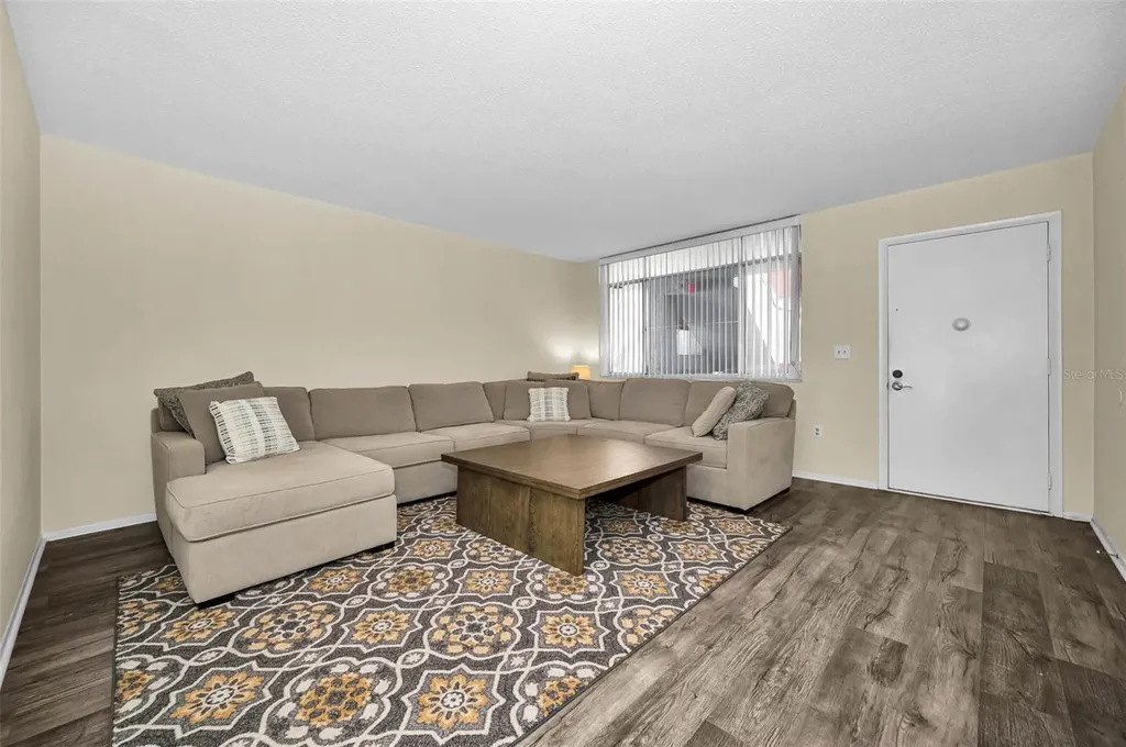 1001 Pearce Drive Clearwater FL 33764