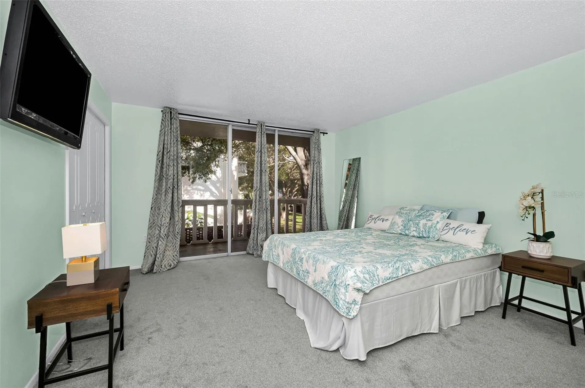 1001 Pearce Drive Clearwater FL 33764