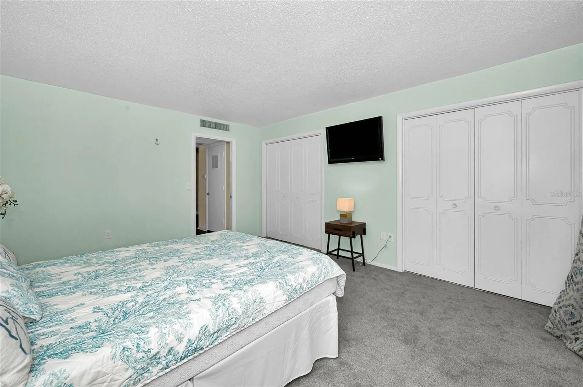 1001 Pearce Drive Clearwater FL 33764
