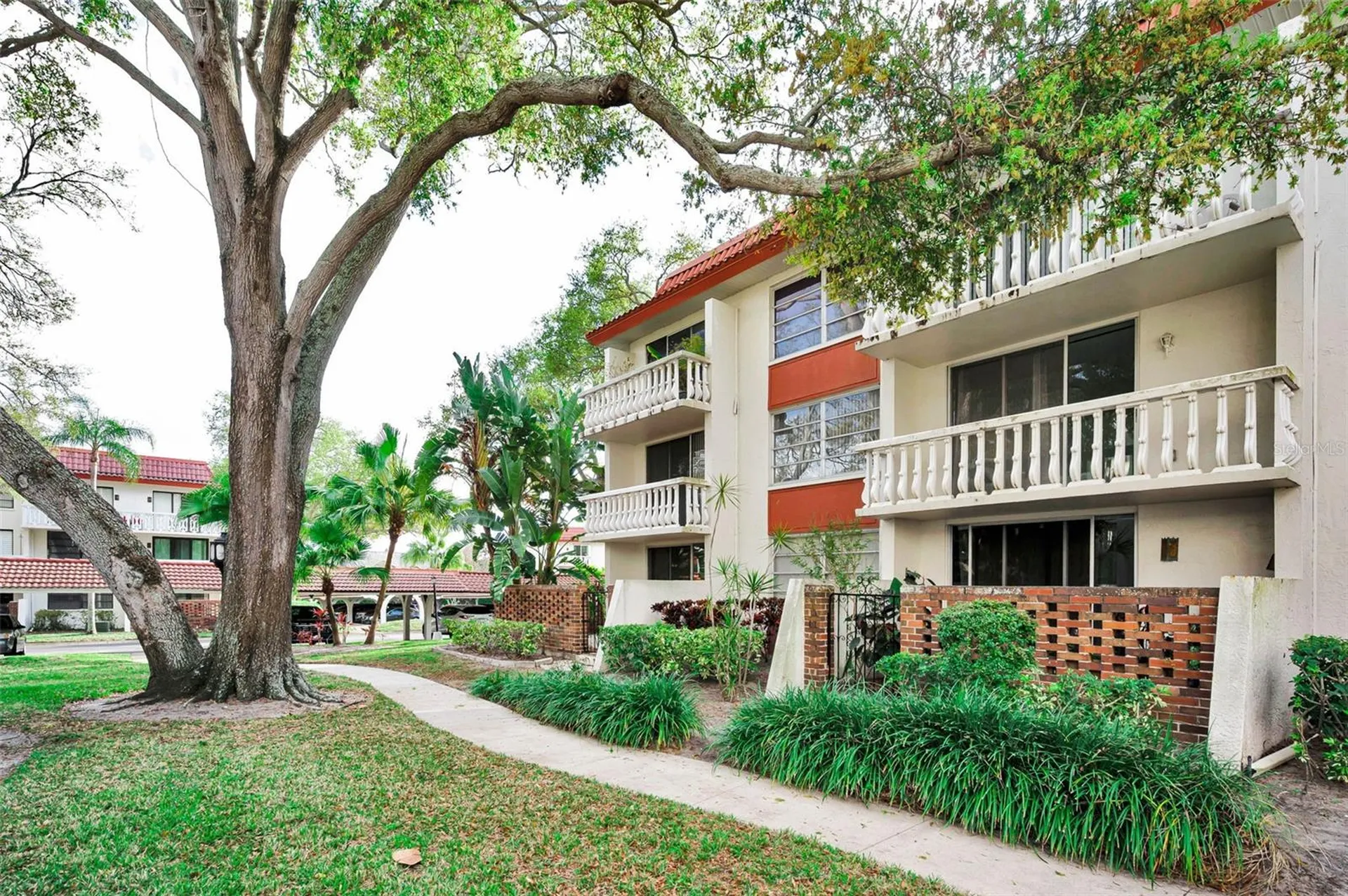 1001 Pearce Drive Clearwater FL 33764